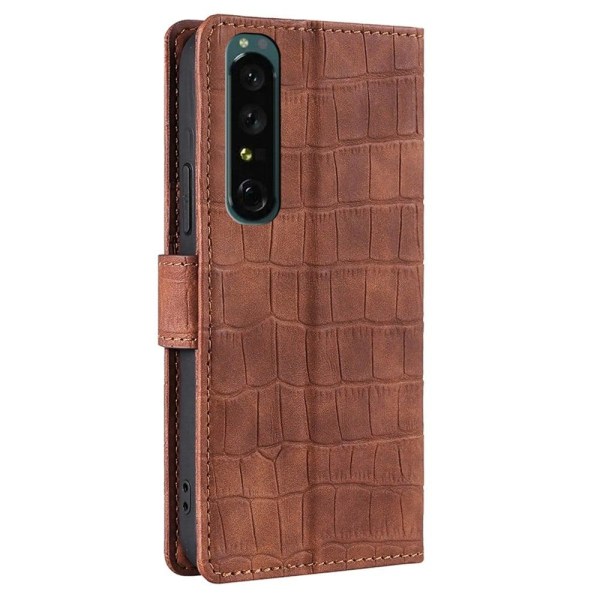 Krokotiili kuvioitu nahkakotelo Sony Xperia 1 IV - Ruskea Brown