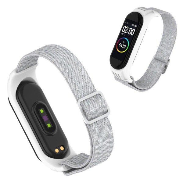 Xiaomi Mi Smart Band 6 / 5 nylon watch band - Silver Silvergrå