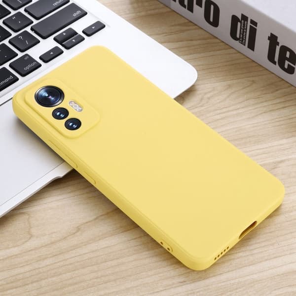 Matte Liquid Xiaomi 12 Lite silikone cover - Gul Yellow