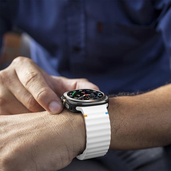 Samsung Galaxy Watch Ultra 47mm Silikon Klockarmband Wave Stitching Armband - Vit Vit