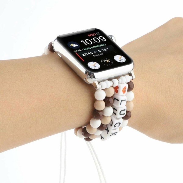 Apple Watch Series 6 / 5 44mm lucky beads klockarmband - kaffe Brun