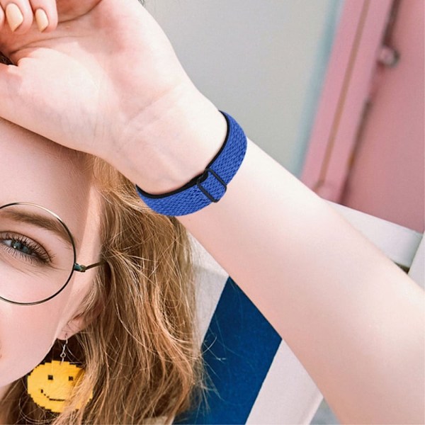 Fitbit Versa 2 / Versa Lite elastiskt klockarmband med justerbart spänne - Mörkblå Blå