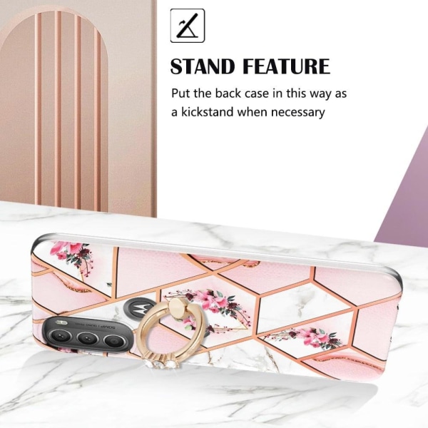 Marble Mønstret Cover med Ring Holder til Motorola Moto G71 5G - Lyserøde Blomster Pink