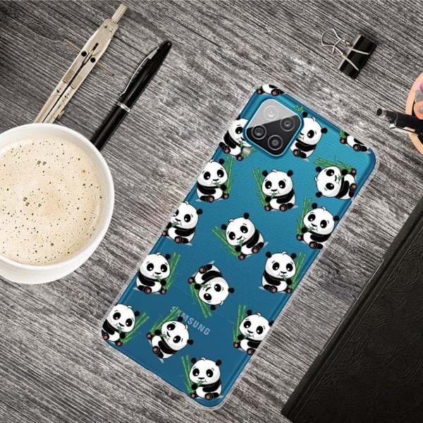 Deco Samsung Galaxy A12 5G kotelot - Pandat Ja Bambu Black