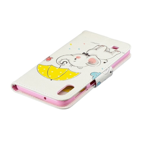 Wonderland Samsung Galaxy A10 flip kotelot - Norsu Pitää Sateenvarjoa White