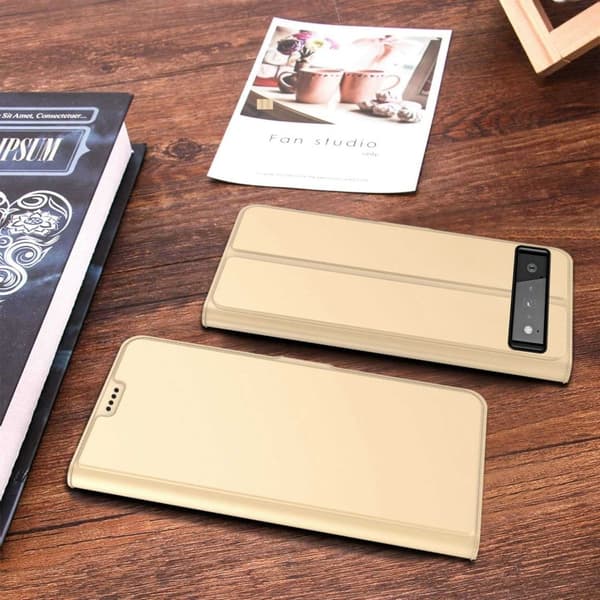 Glat og tyndt premium Google Pixel 6 Pro læderetui - Guld Gold