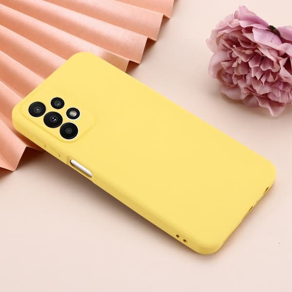 Matt flytende silikondeksel for Samsung Galaxy A23 - Gul Yellow