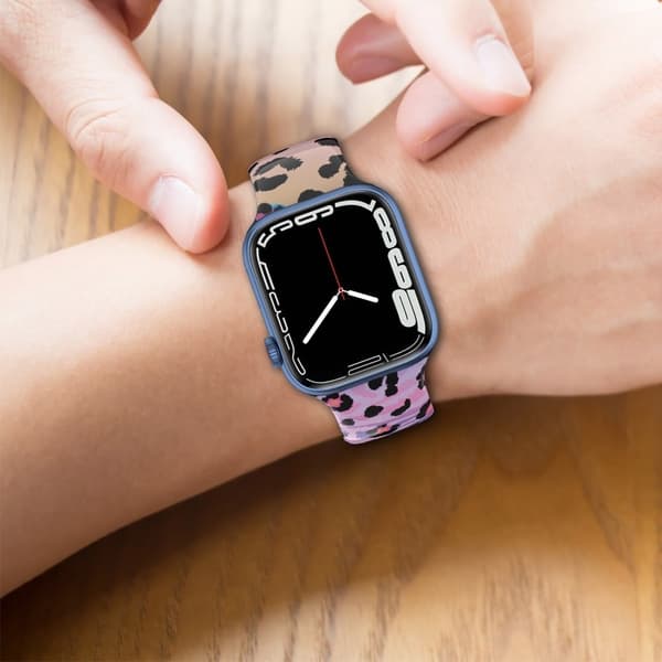 Apple Watch (45mm) IML värikäs kuvioinen silikoninen kellonhihna - Beast Multicolor
