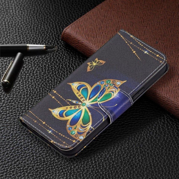 Wonderland iPhone 13 Pro Max Läppäkotelo - Jewelry Butterflies Black