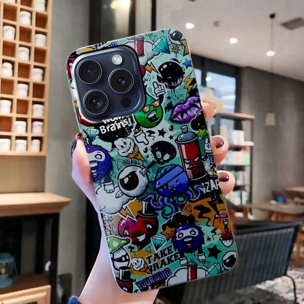 iPhone 16 Pro Case Kuviotulostus Joustava suojaava puhelimen kansi - Roskat Multicolor