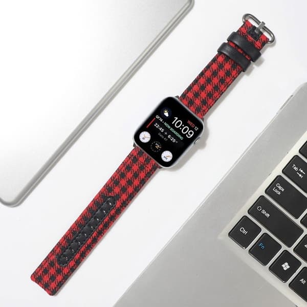 Apple Watch Series 6 / 5 40mm lattice pattern watch band - Red / Black Röd
