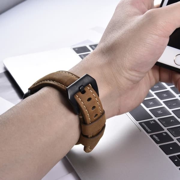 Apple Watch Series 4 40 mm klockarmband i frostat splitläder - Ljusbrun Brun