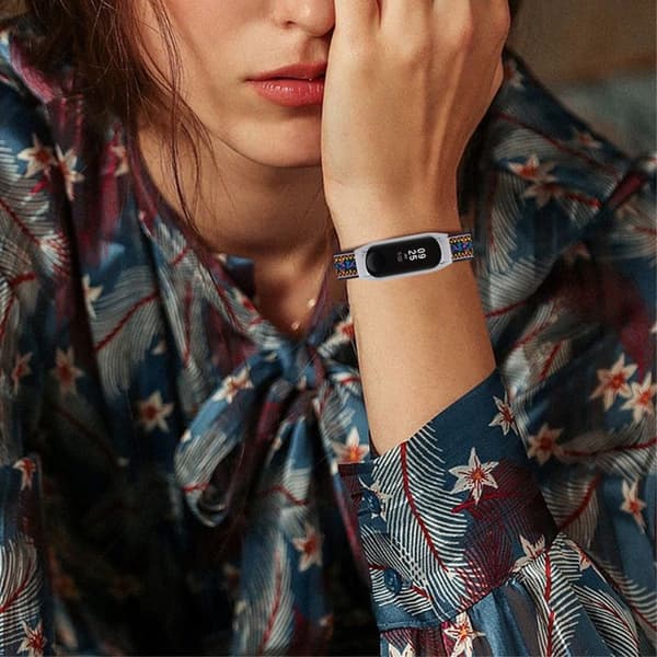 Xiaomi Mi Smart Band 6 / 5 nylon elastisk urrem - Etnisk Multicolor