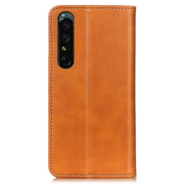 Sony Xperia 1 IV flip etui i ægte læder med pung – Brun Brown