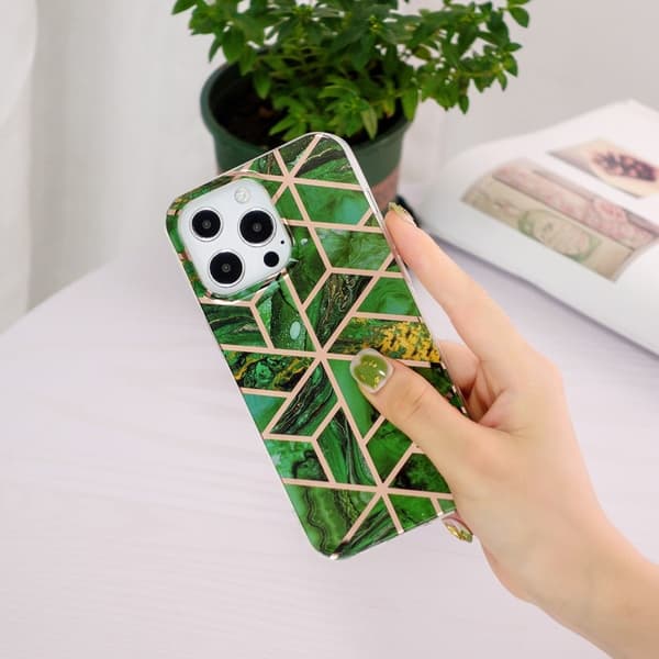 Marble iPhone 15 Pro Etui - Electroplated Grøn Marmor Green