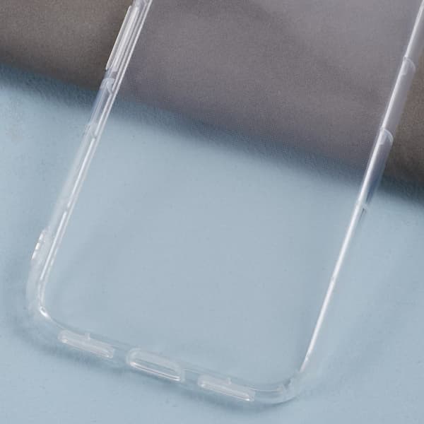 Erittäin ohut läpinäkyvä kotelo Google Pixel 8A Transparent