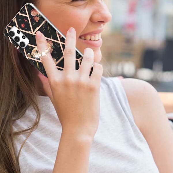 Marble Mønstret Cover med Ring Holder til Samsung Galaxy M32 5G / A32 5g - Sorte Blomster Black