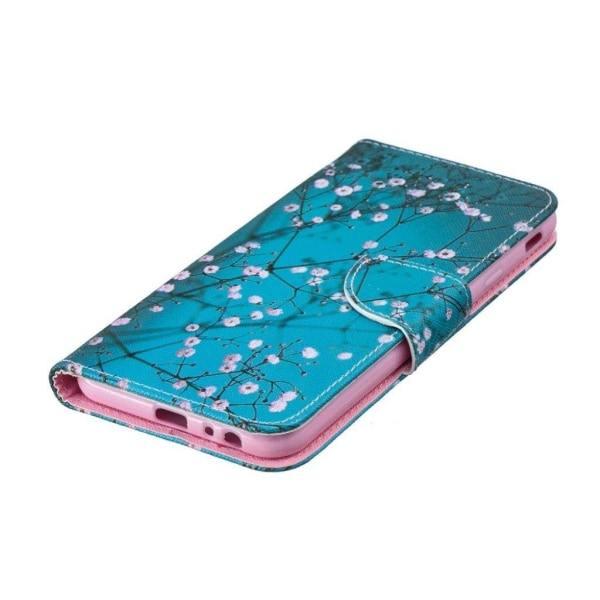 Wonderland Samsung Galaxy J4 Plus (2018) etui -  Træ med Blomster Blue