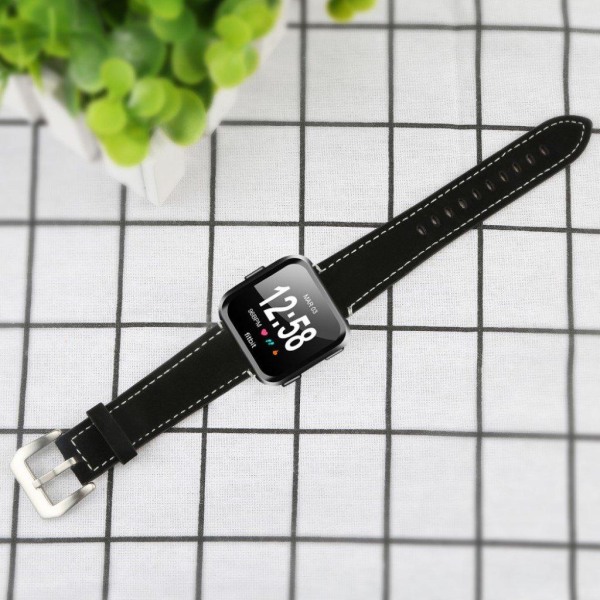 Fitbit Versa klockarmband i geniun läder matt giftfri klassiskt metallspänne - Svart Svart