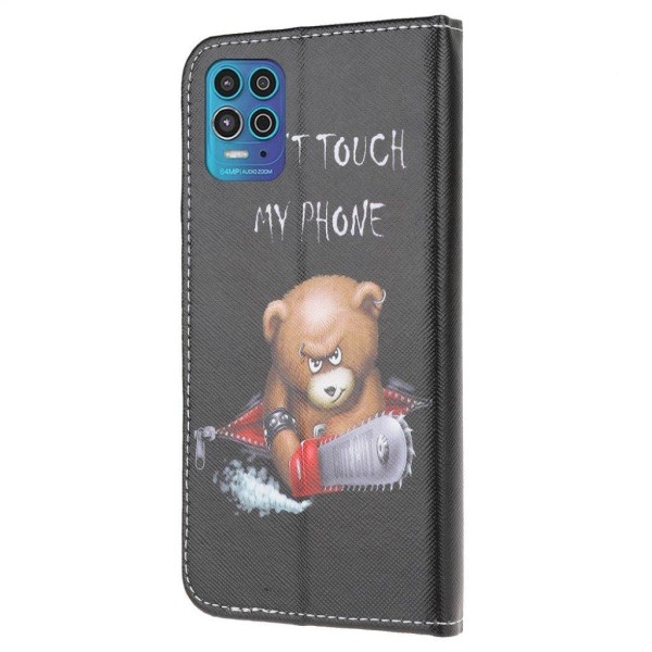 Wonderland Motorola Moto G100 Flip etui - Angry Bear Black