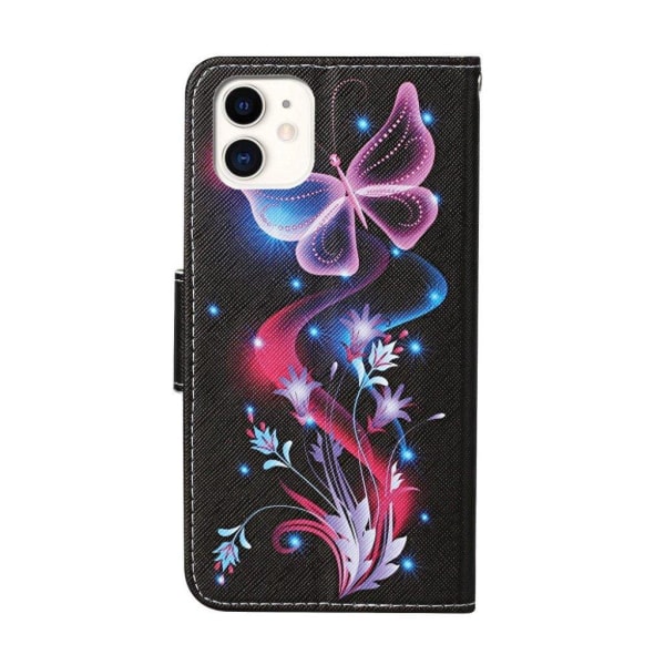 Wonderland iPhone 12 Pro / iPhone 12 flip etui - Lysende Sommerfugl Purple