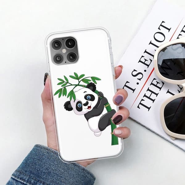 Deco iPhone 12 Pro Max Etui - Panda Climbing på Bambus White