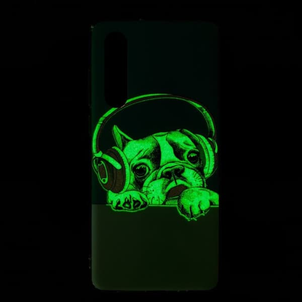 Huawei P30 Selvlysende Etui Med Mønster - Hund Med Headsett Multicolor