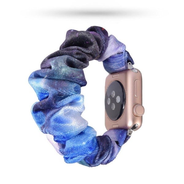 Apple Watch Series 5 40mm kuvioitu kangaskellonauha - Tummansininen Blue