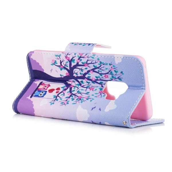 Samsung Galaxy S9 eleganttinen suojakotelo - Pöllöt keinussa Multicolor