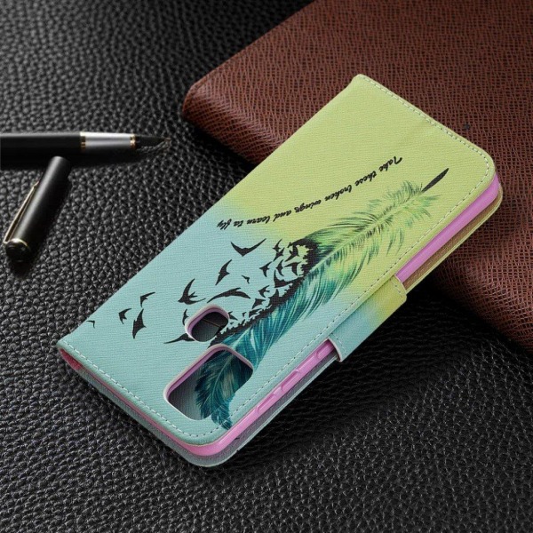 Wonderland Samsung Galaxy A21s flip kuoret - Höyhen Kuvio Multicolor
