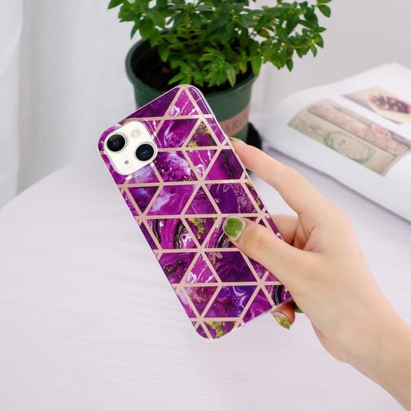 Marble iPhone 15 Plus Suojakotelo - Electroplated Violetti Marble Purple