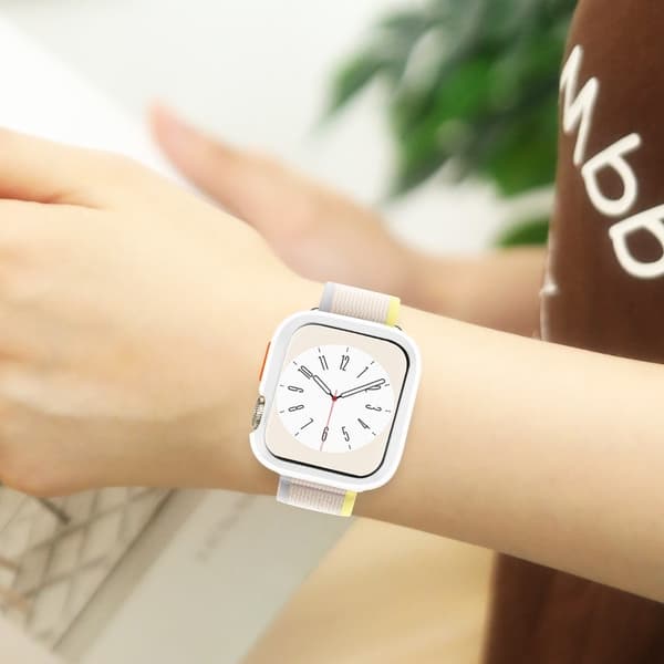 Apple Watch Series 9 / 8 / 7 45 mm flexibelt klockfodral dropptåligt skyddande klockram - Vit Vit