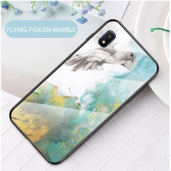 Fantasy Marmor Samsung Galaxy A10e skal - Flygande Duva multifärg