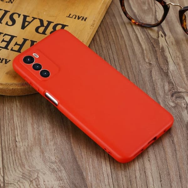 Matte Liquid Silikone Cover til Motorola Moto G42 - Rød Red