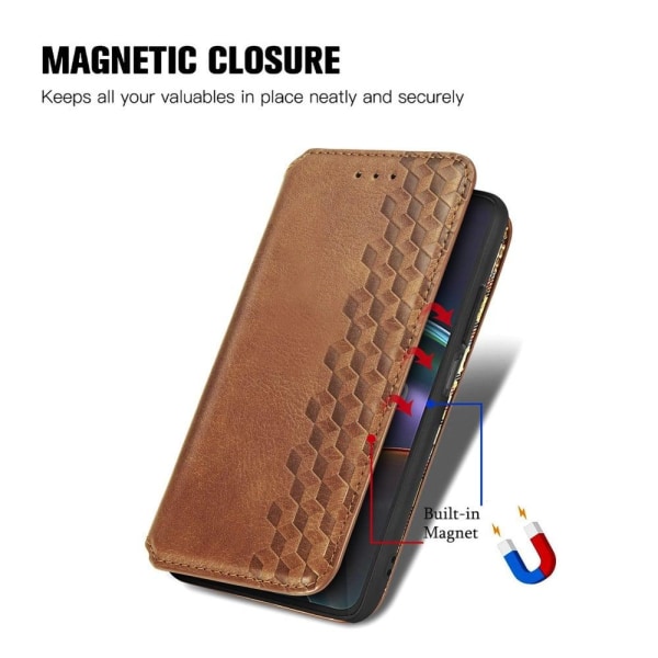 Nahkakotelo With A Stylish Rhombus Imprint For Motorola Edge 30 - Ruskea Brown