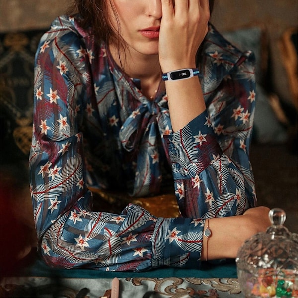 Fitbit Luxe nailonista valmistettu joustava kellonhihna - Keskiyön Sininen Blue