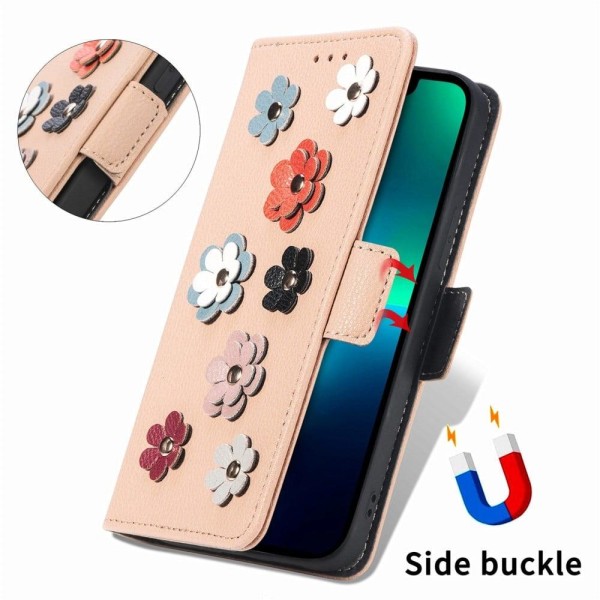 Mjukt läder iPhone 12 Pro Max fodral med blomdekor - Brun Brun