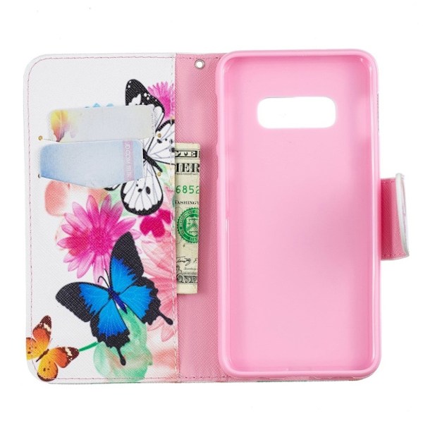 Samsung Galaxy S10e trykt mønster læder flip etui - Sommerfugle og Blomster Multicolor