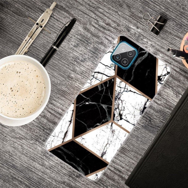 Marble design Samsung Galaxy M62 / Samsung Galaxy F62 kotelot - Musta Ja Musta Black