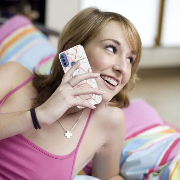 Marble Motorola Moto E30 / E20 / E40 Etui - Rosa / Hvit Pink