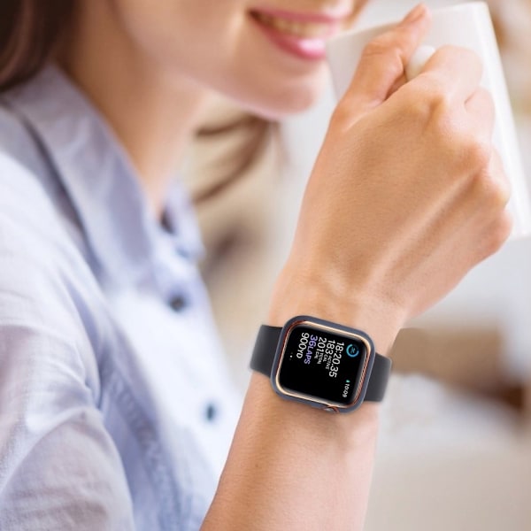Apple Watch Series 8 (45 mm) cover og silikonecover med hærdet glas - Sort / Guld Black