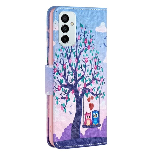 Wonderland Samsung Galaxy M23 flip kuoret - Kaksi Pöllöä Purple