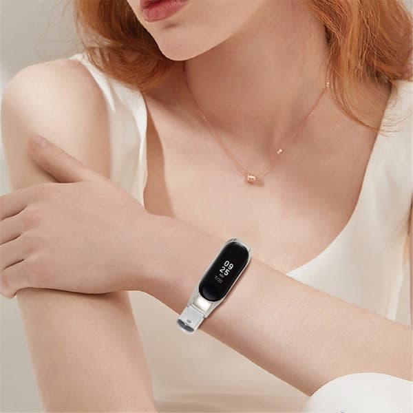Xiaomi Mi Smart Band 6 / 5 urrem i okselæder med sort cover - Hvid White