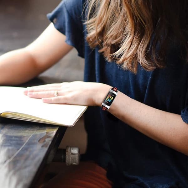 Fitbit Charge 5 klockarmband i silikon i två färger - Svart / Röd Röd