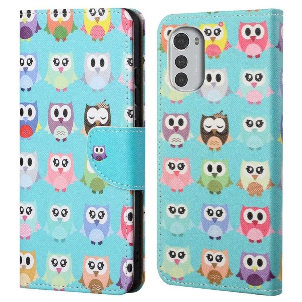 Wonderland Motorola Moto E32 flip etui - Ugler Multicolor