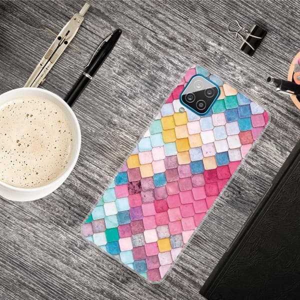 Deco Samsung Galaxy A12 5G kotelot - Värikäs Neliöt Multicolor