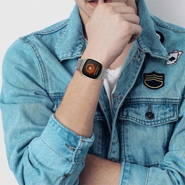 Fitbit Sense / Versa 3 klockarmband i rostfritt stål med sju pärlor - Silver Silvergrå