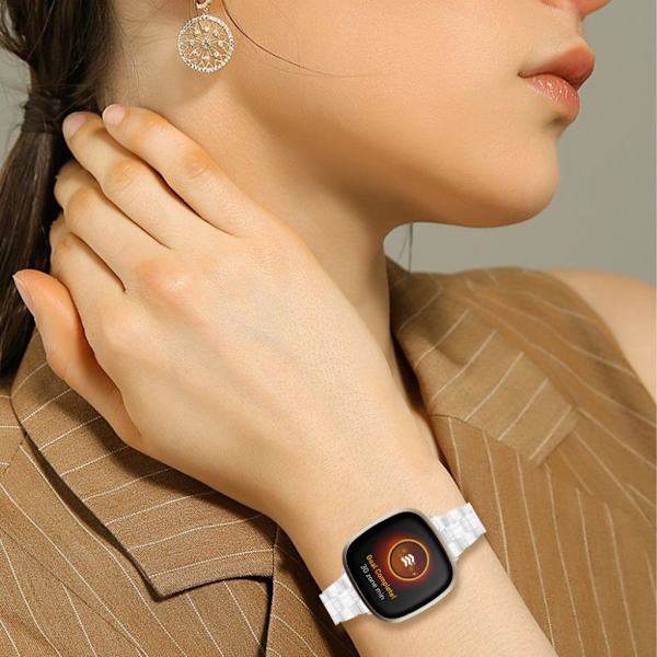 Fitbit Sense / Versa 3 farvet urrem - transparent Transparent