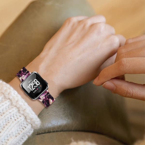 Fitbit Versa 2 / Versa Lite kellon hihna - Kiiltävä Violetti Purple