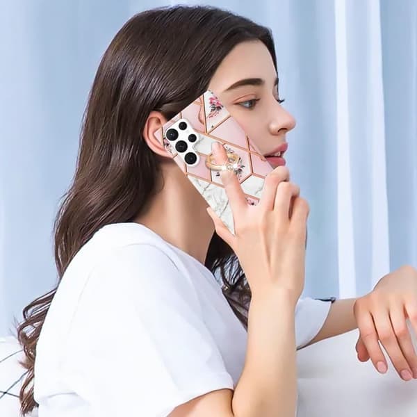 Marble Mønstret Cover med Ring Holder til Samsung Galaxy S22 Ultra - Lyserøde Blomster Pink